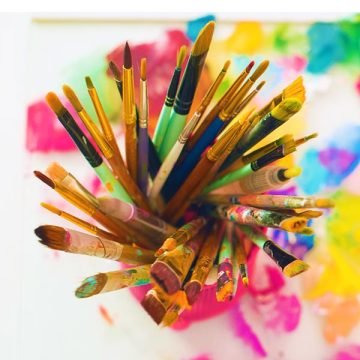 pensule pictura cu vopsea